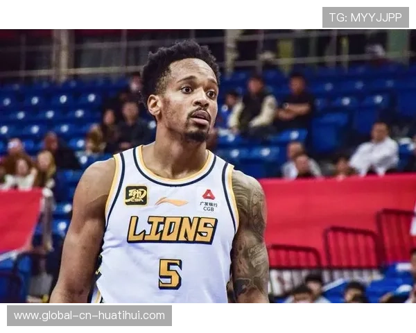 山东三分15中1惨淡命中率，广厦布朗关键得分锁定胜局