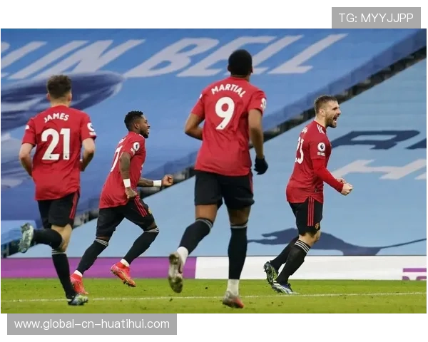 “瓜迪奥拉场边无奈神情，折射曼城赛季挫折”