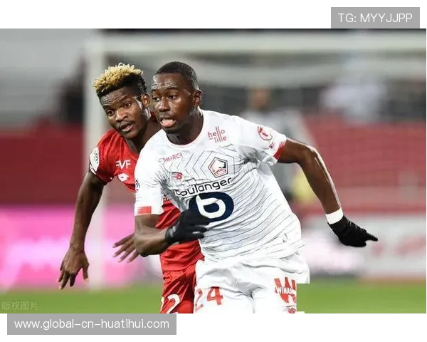 中小球会预算差距悬殊，斯特拉斯堡年轻化引援策略成生存模板