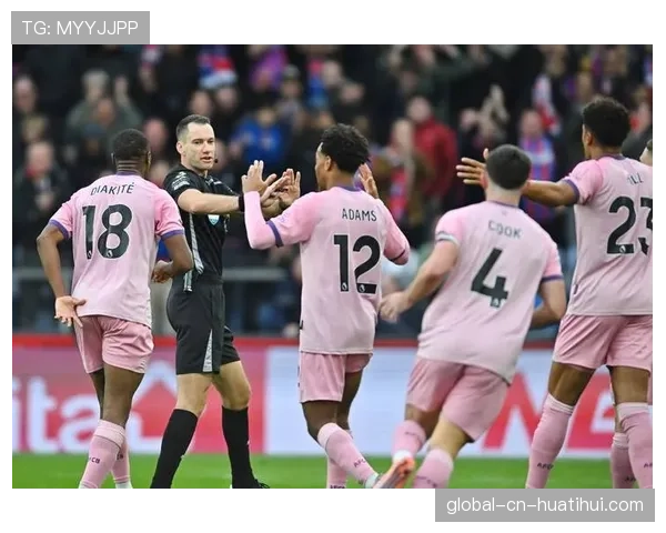 水晶宫2-2伯恩茅斯，奥利斯梅开二度两度追平比分